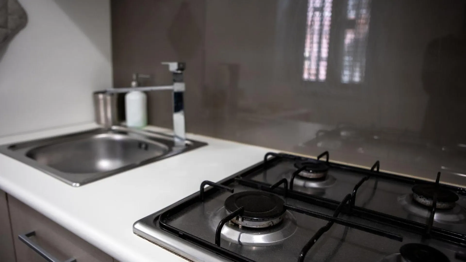 Fiume Apartment Palermo 0*,  Italien